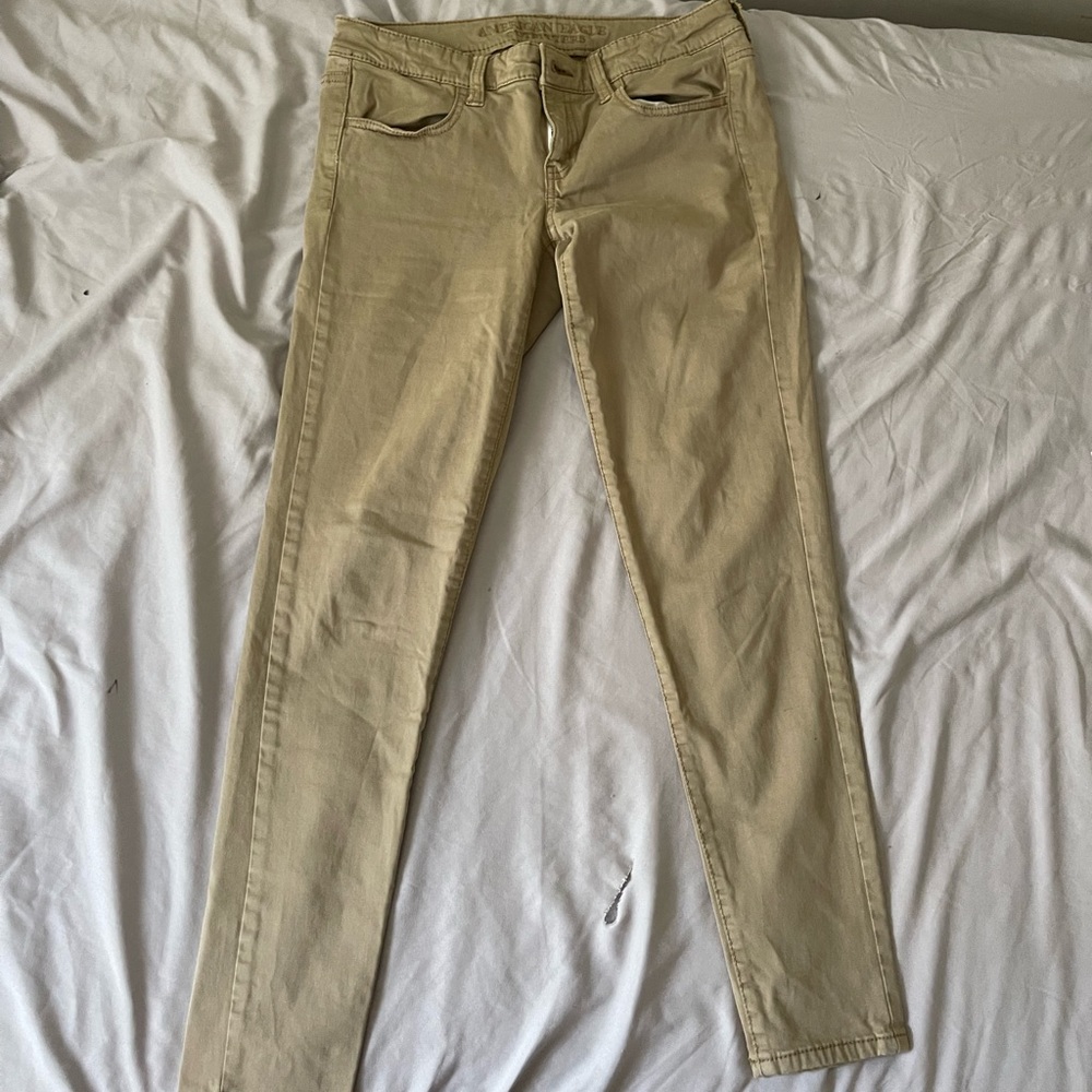 American Eagle Khaki Jegging Super Stretch size 2 short